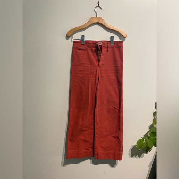 Slim Emmett Wide-Leg Crop - Picture 1 of 4